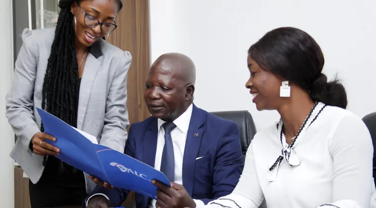Pourquoi passer par un spécialiste de l'export comme SALC Guinée ?